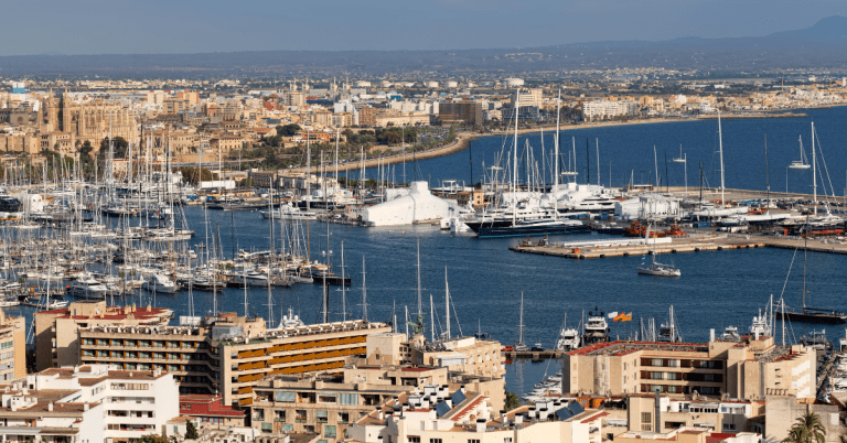Convocatoria de plazas para Policía Municipal en las Islas Baleares