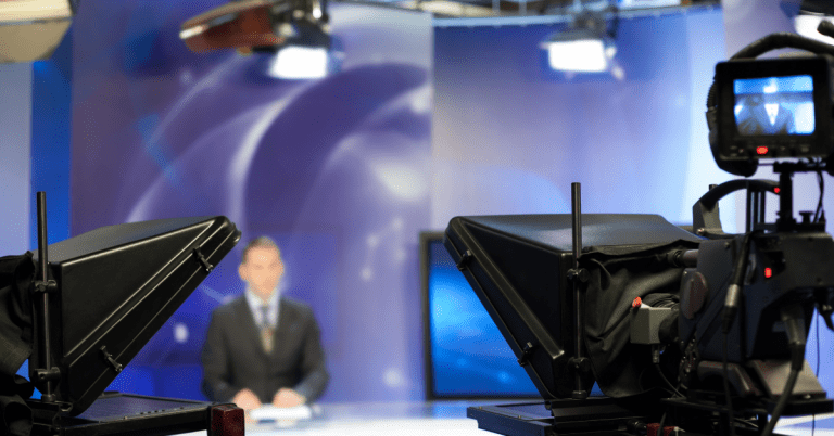 Radio Televisión Madrid oferta 40 plazas para diversas categorías profesionales